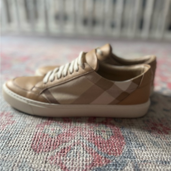Burberry Tan and Cream Checkered Sneakers - Picture 1 of 3